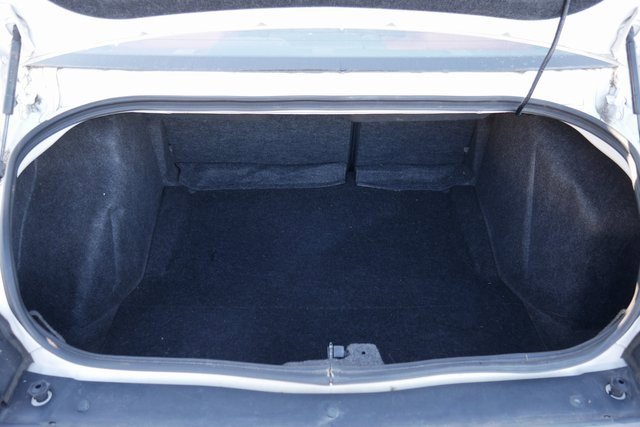 Used 2013 Dodge Challenger R/T Plus image 7