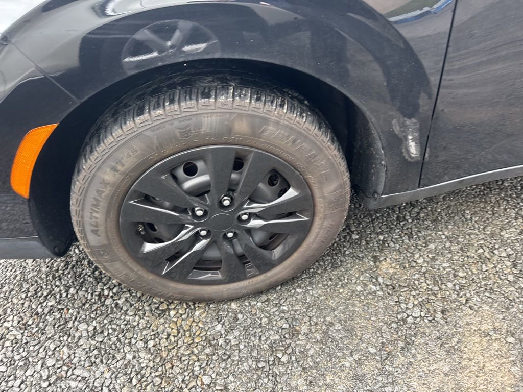 Used 2021 Kia Soul LX image 25