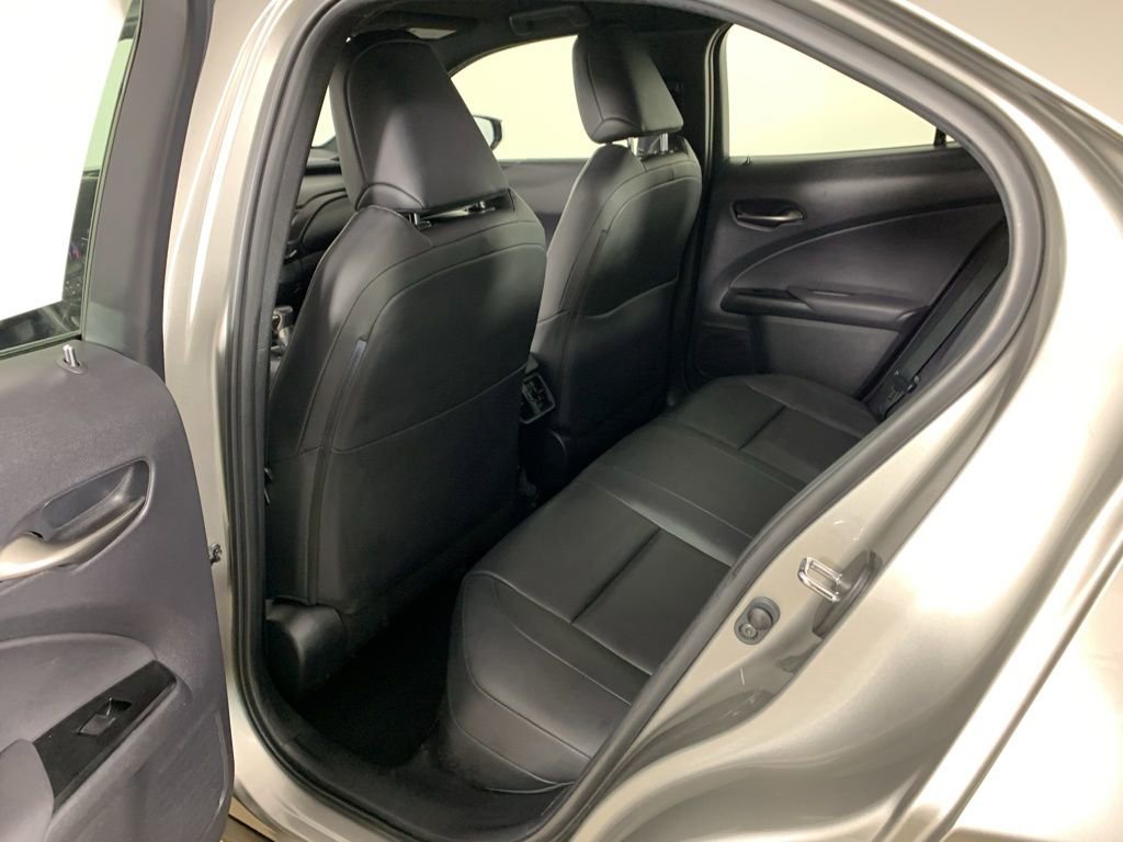 Used 2022 Lexus UX 200 w/ Accessory Package (Z1) image 33