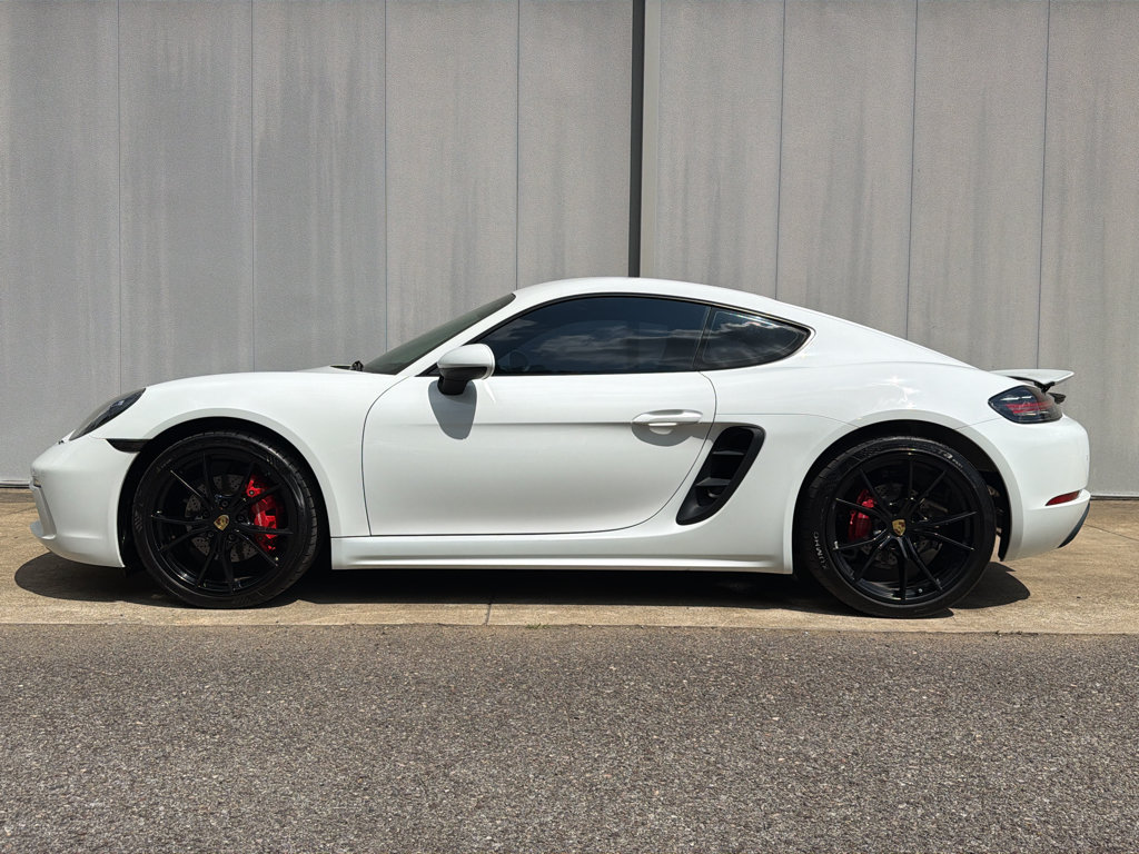 Used 2018 Porsche 718 Cayman S RWD image 8