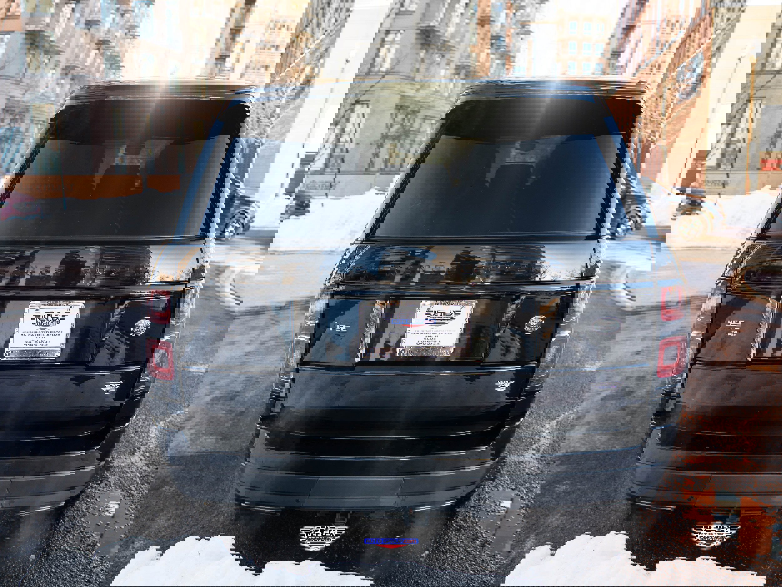 Used 2020 Land Rover Range Rover HSE image 6