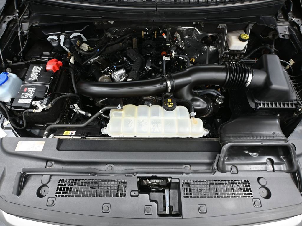 Used 2024 Ford Expedition Max XLT image 54