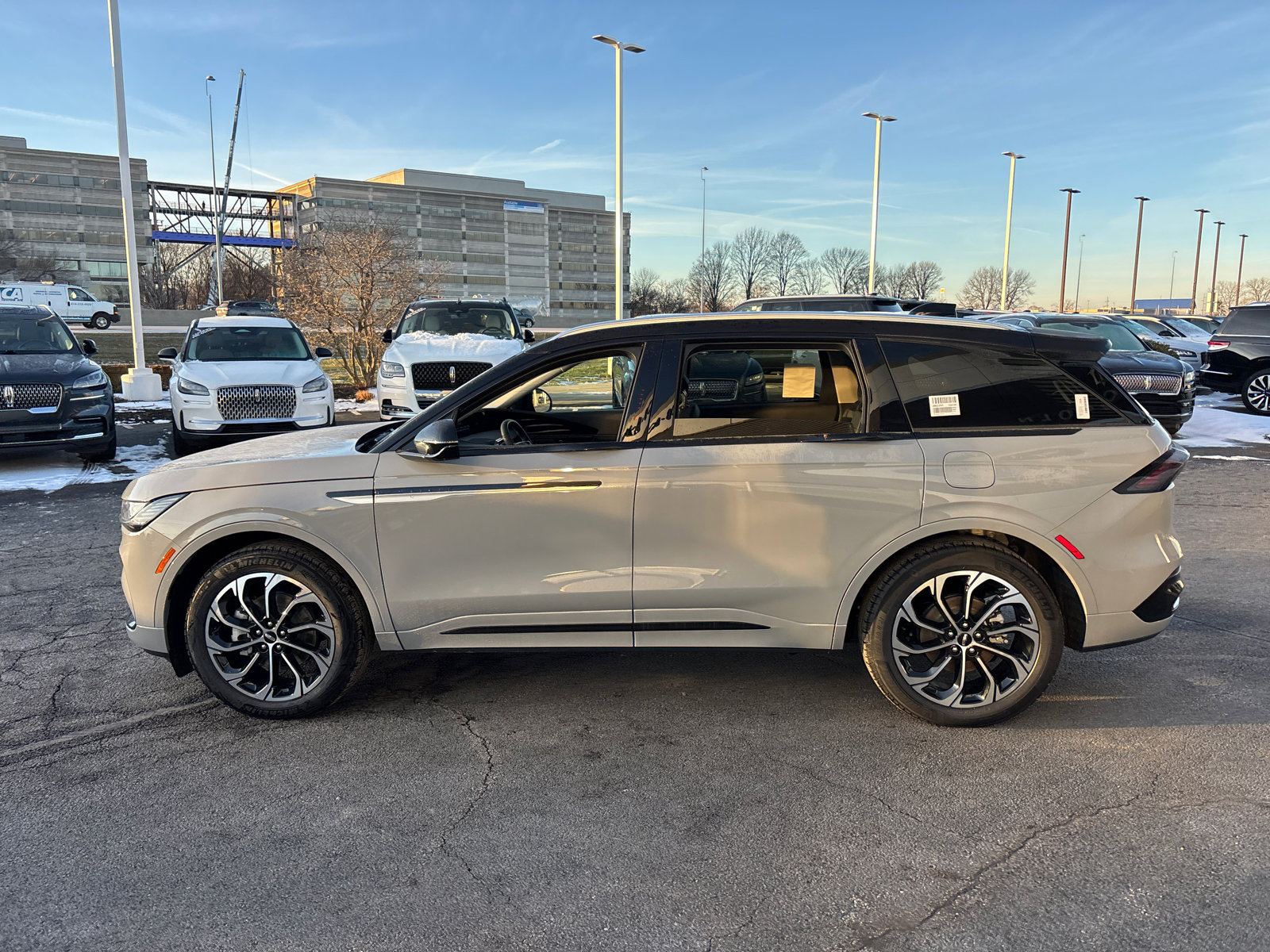 New 2026 Lincoln Nautilus Reserve image 4