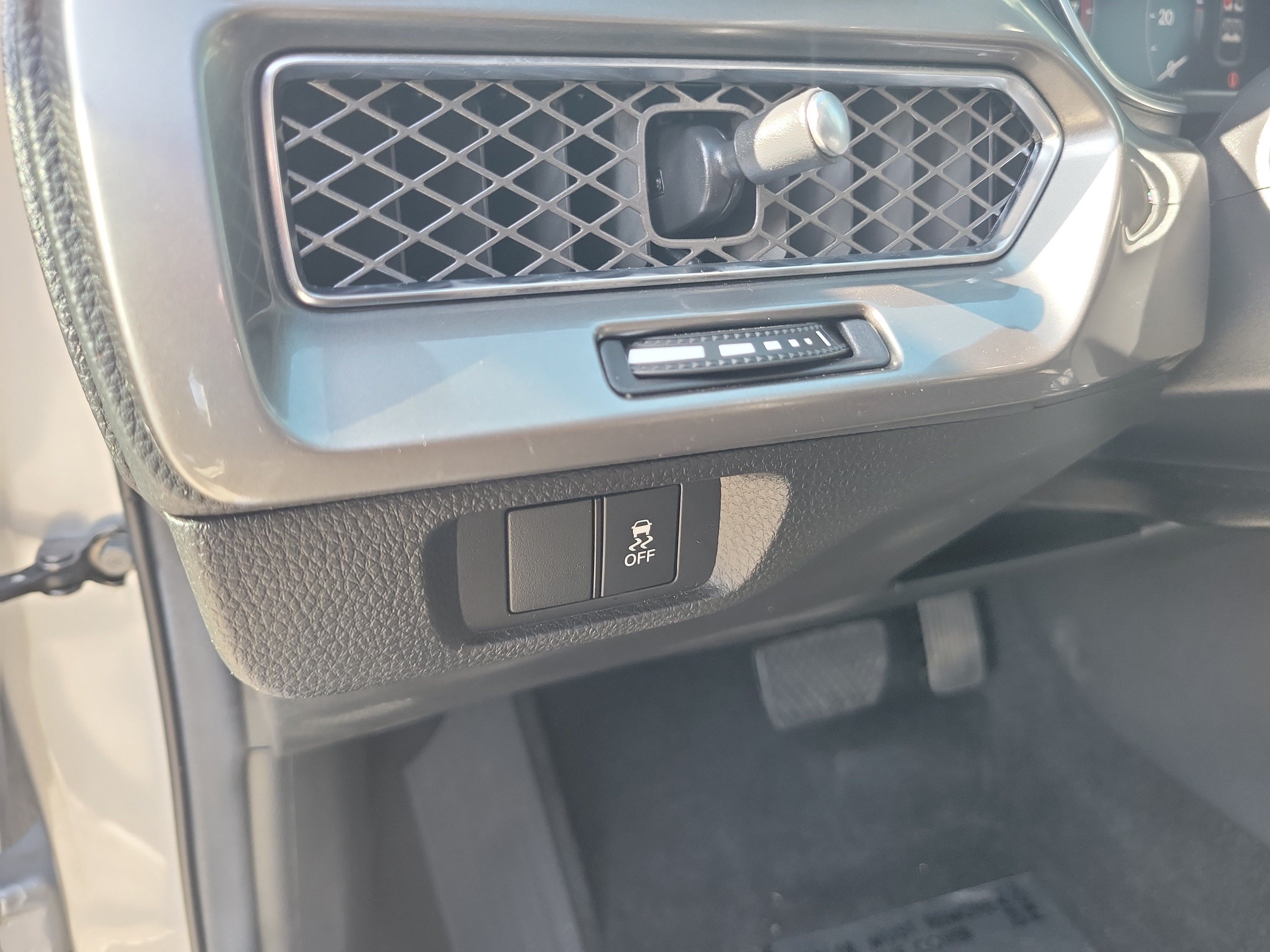 Used 2025 Acura Integra FWD image 20