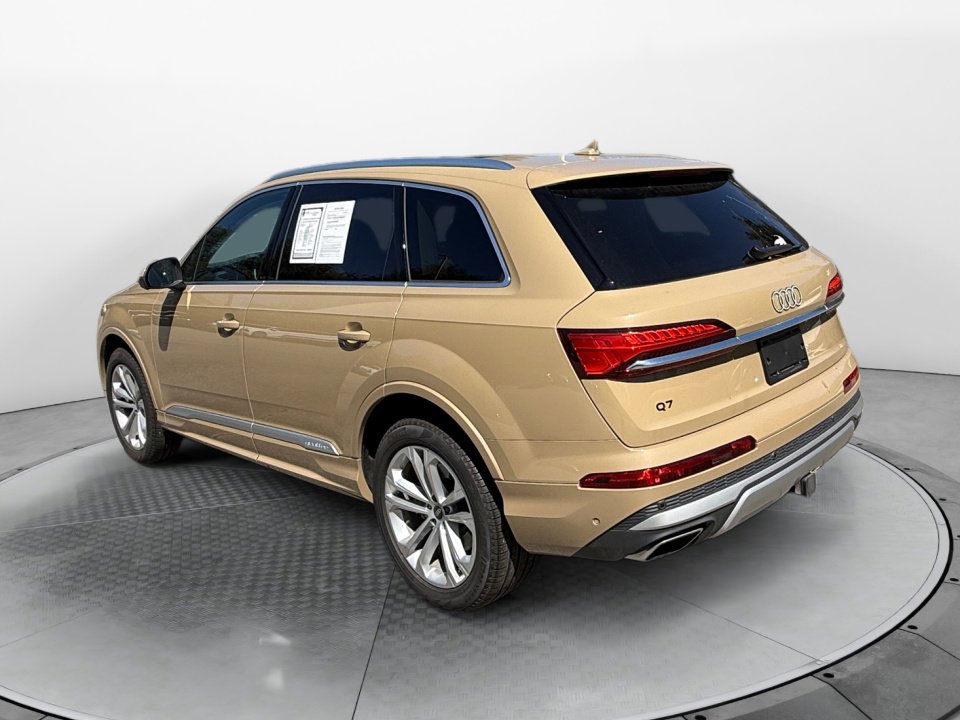 Used 2025 Audi Q7 2.0T Premium Plus w/ Premium Plus Package image 5