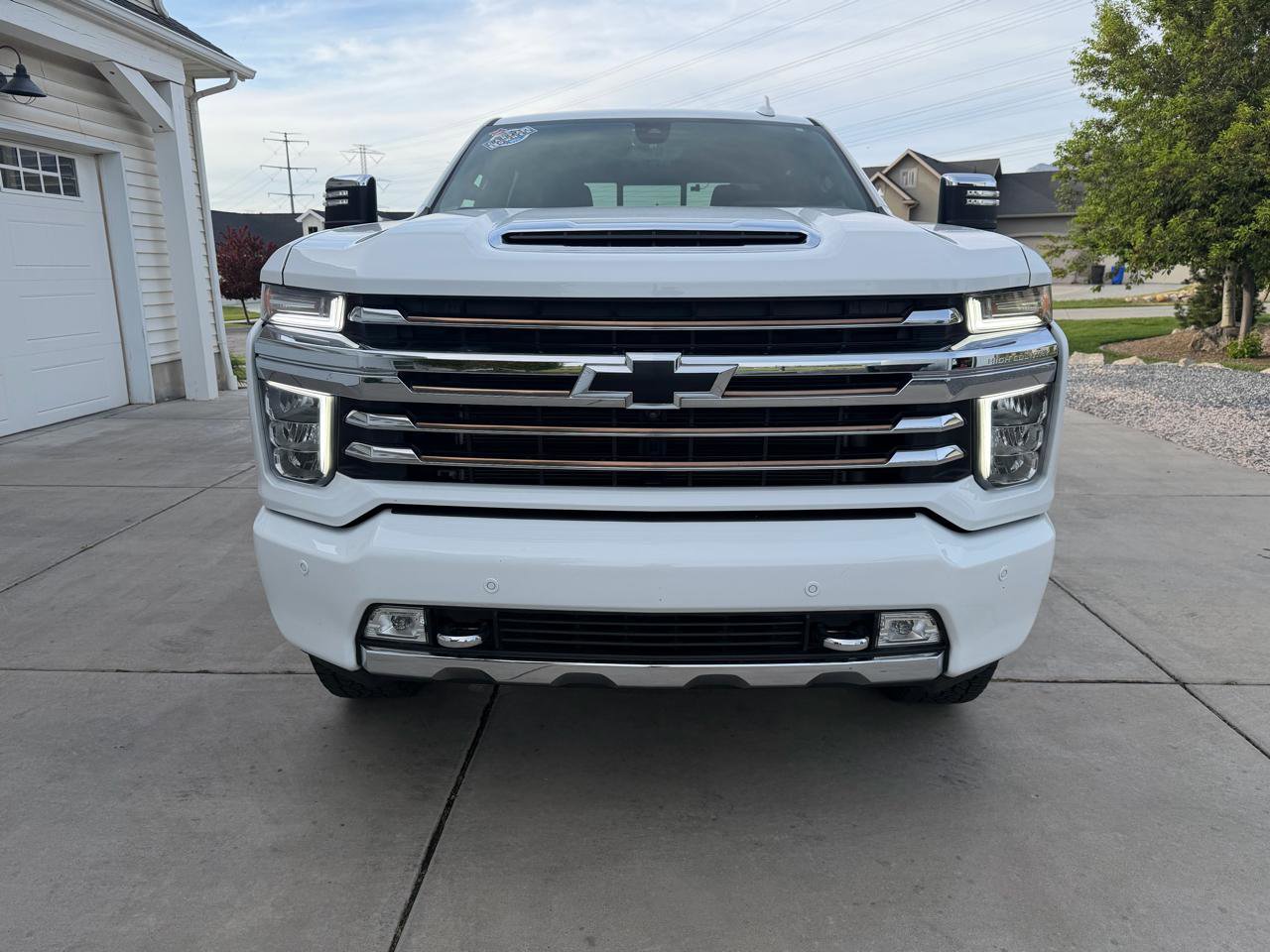 Used 2022 Chevrolet Silverado 2500 High Country w/ LPO, Dark Essentials Package AWD/4WD image 7