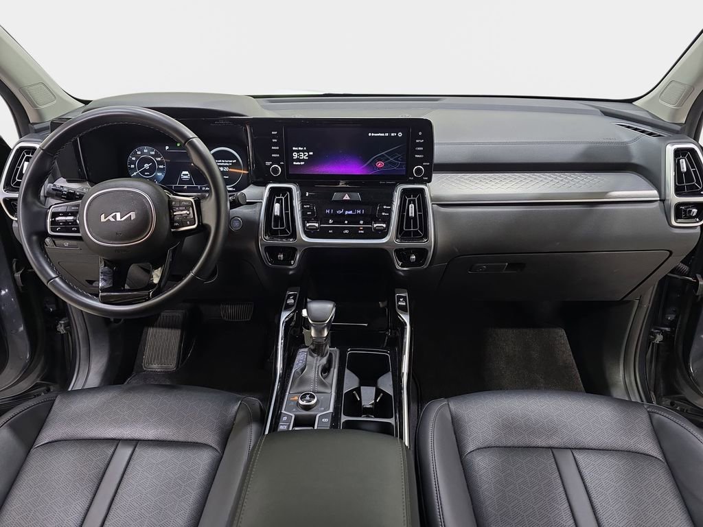 Used 2023 Kia Sorento SX image 10