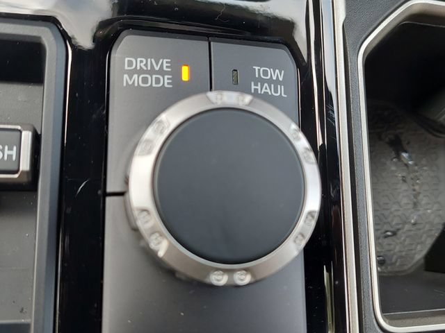 Certified 2025 Toyota Tundra Limited AWD/4WD image 24
