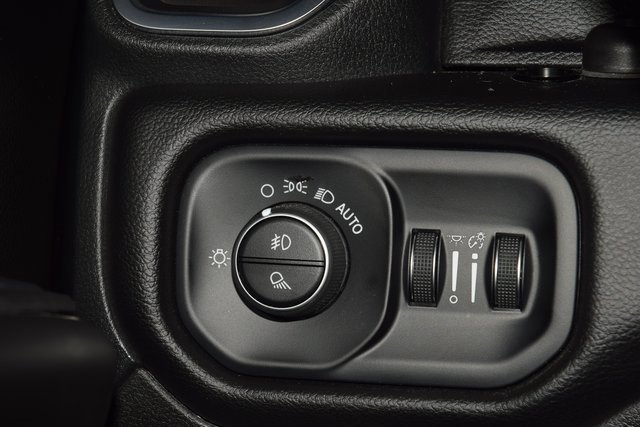 Used 2025 RAM 1500 Big Horn image 42