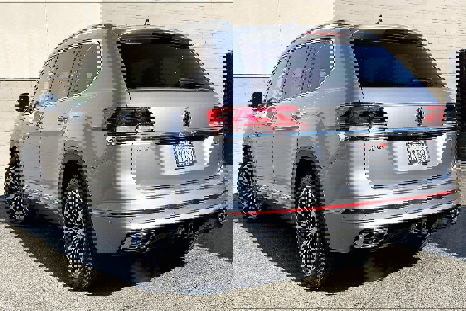 Certified 2022 Volkswagen Atlas SEL Premium image 10