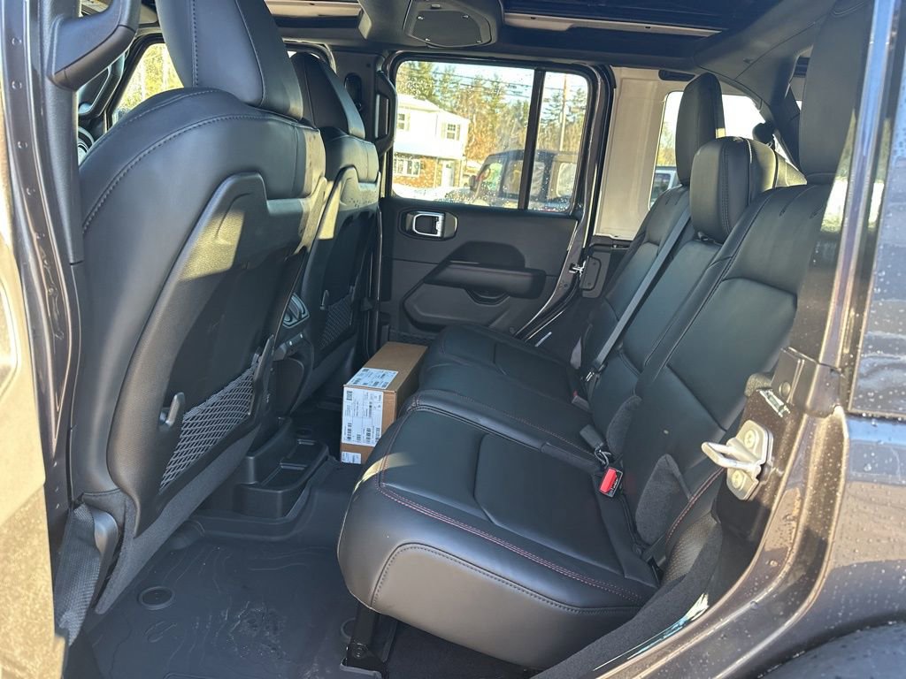 New 2026 Jeep Wrangler Unlimited Rubicon w/ Safety Group AWD/4WD image 31