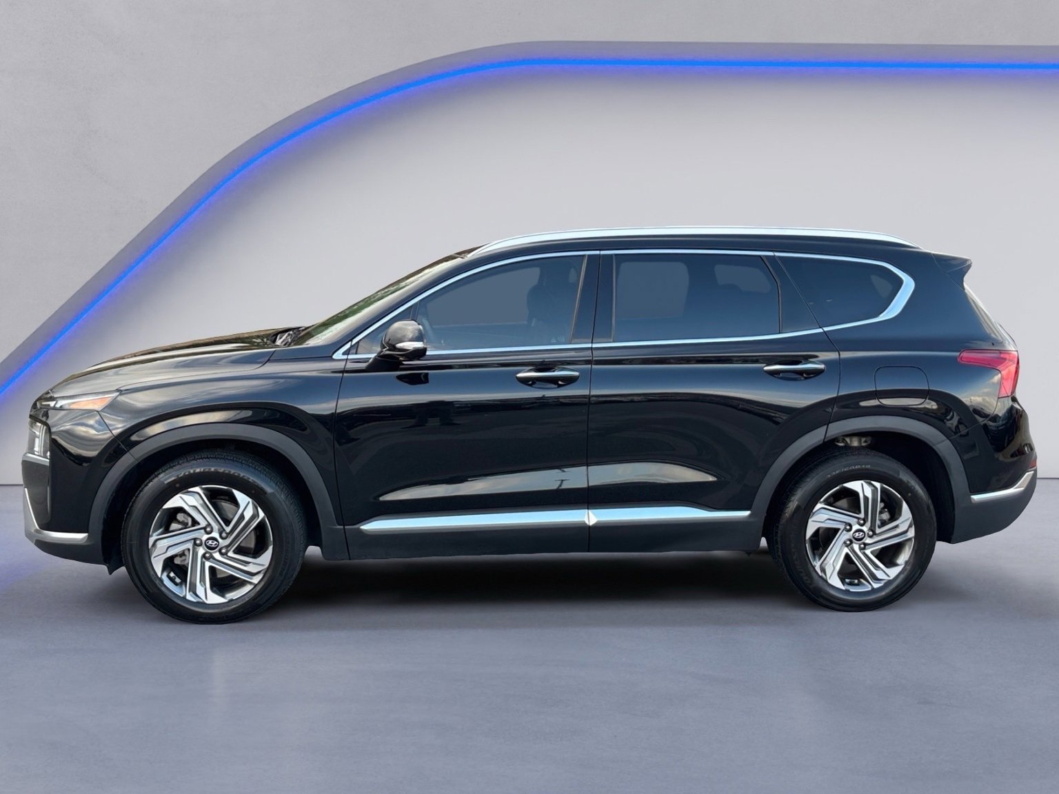 Used 2023 Hyundai Santa Fe SEL w/ Premium Package image 7