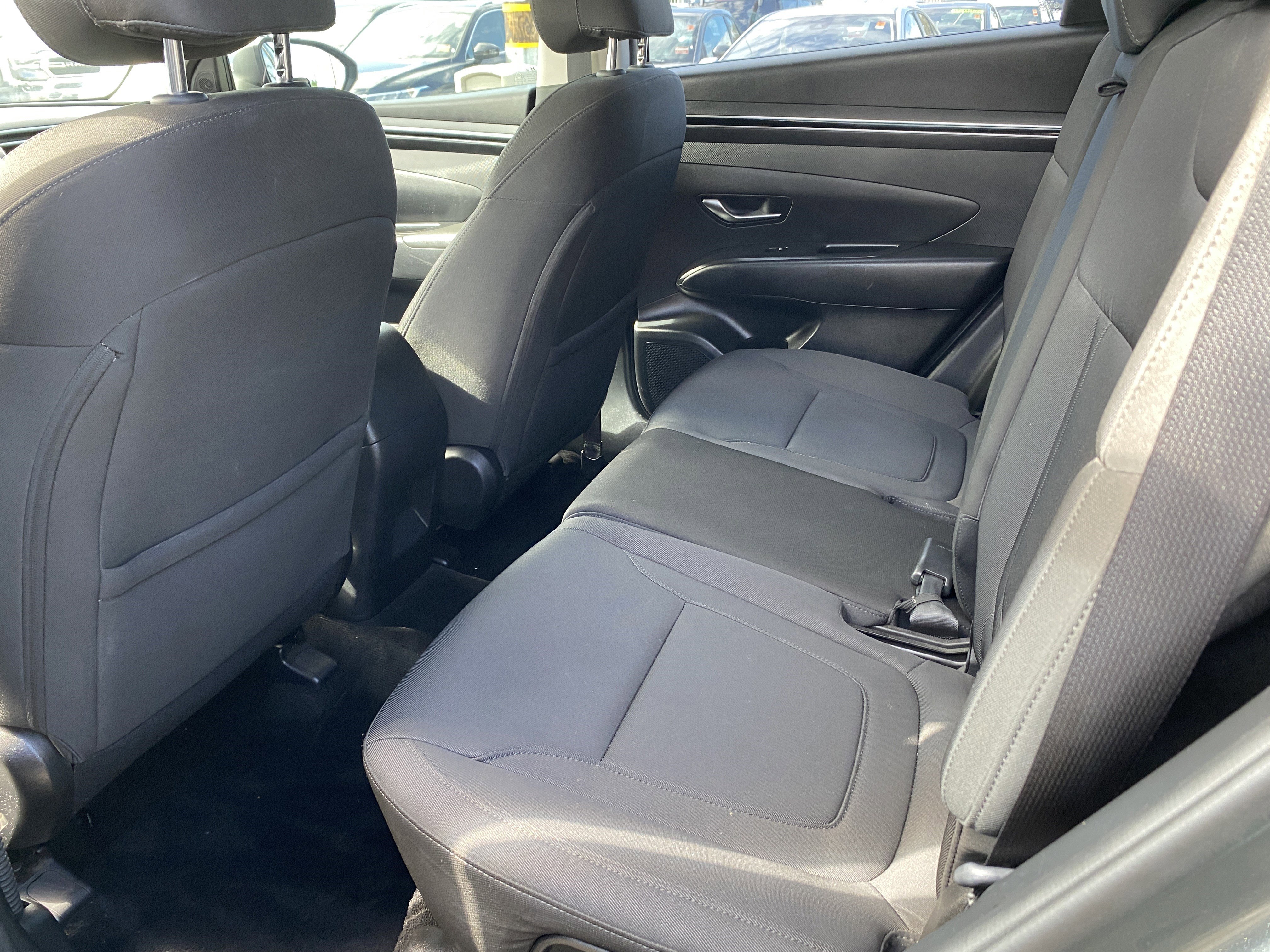 Used 2022 Hyundai Tucson SE image 15