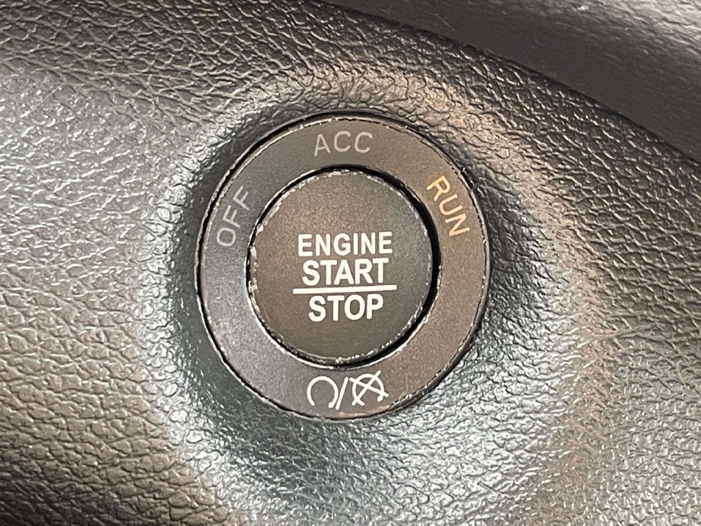 Certified 2022 Jeep Cherokee Latitude Lux AWD/4WD image 34