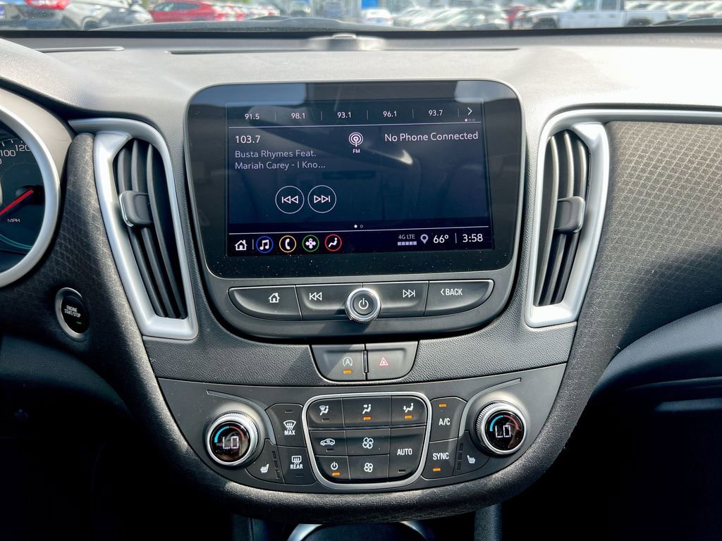 Used 2024 Chevrolet Malibu LT FWD image 13