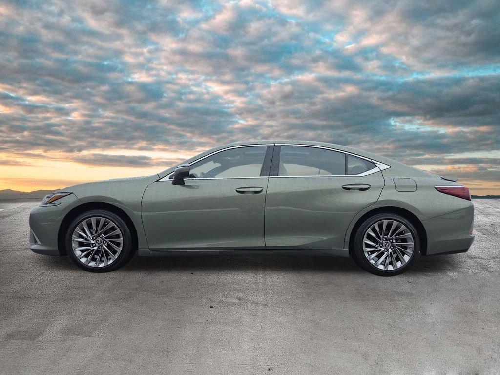 Used 2024 Lexus ES 350 Luxury w/ Accessory Package (Z2) image 5