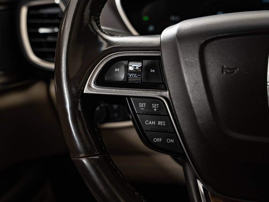 Used 2019 Lincoln Nautilus Select FWD image 29
