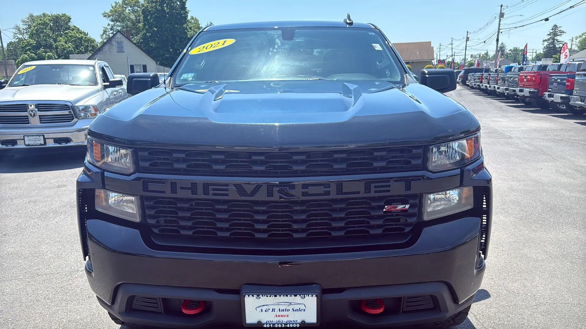 Used 2021 Chevrolet Silverado 1500 Custom Trail Boss AWD/4WD image 2