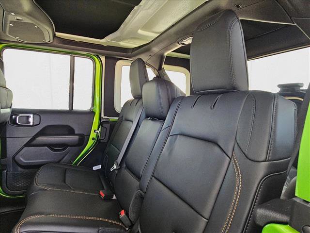 New 2025 Jeep Wrangler Unlimited Rubicon 392 image 16