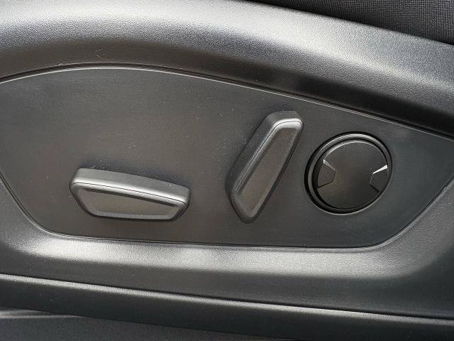 New 2026 Ford Explorer Active RWD image 49
