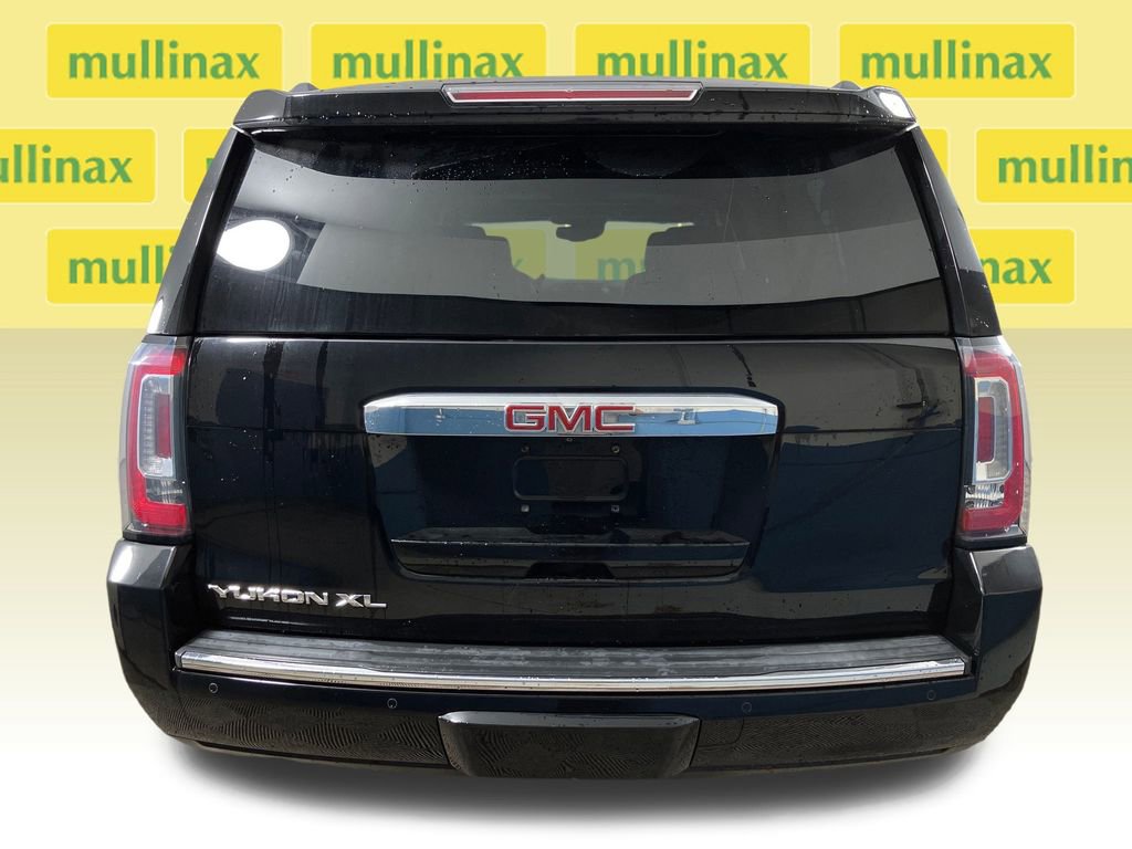 Used 2015 GMC Yukon XL Denali w/ Premium Package image 9