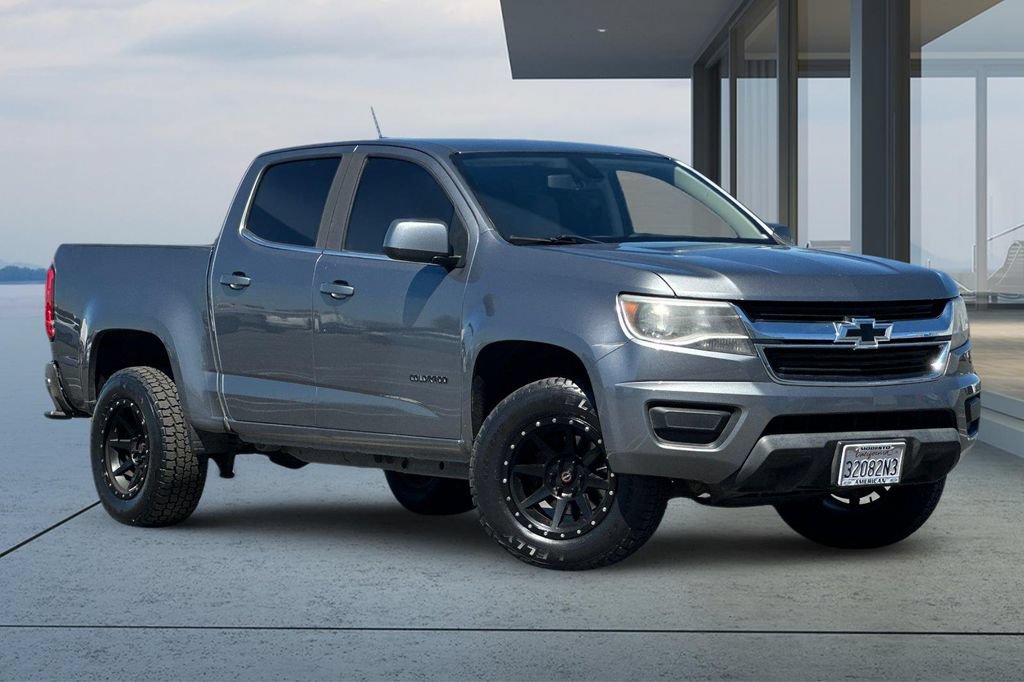 Used 2020 Chevrolet Colorado W/T w/ WT Convenience Package RWD image 2