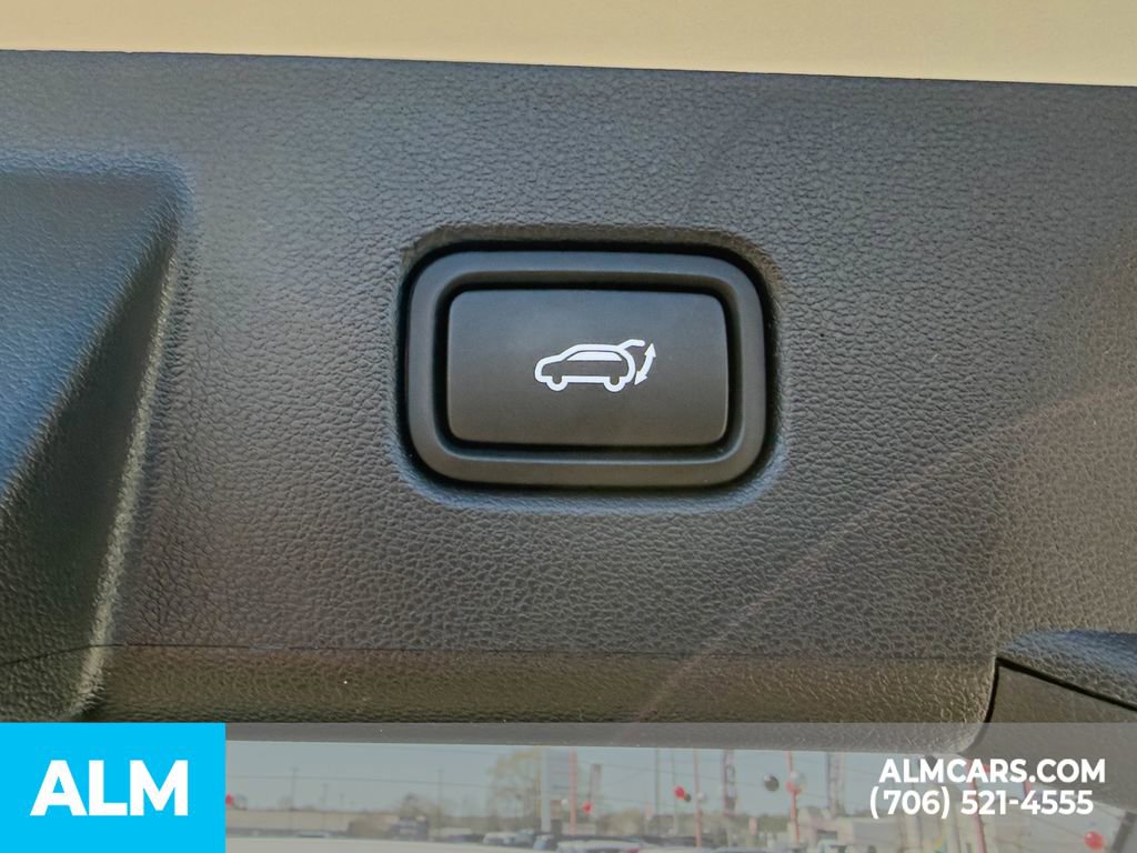 Used 2025 Hyundai Tucson SEL image 18
