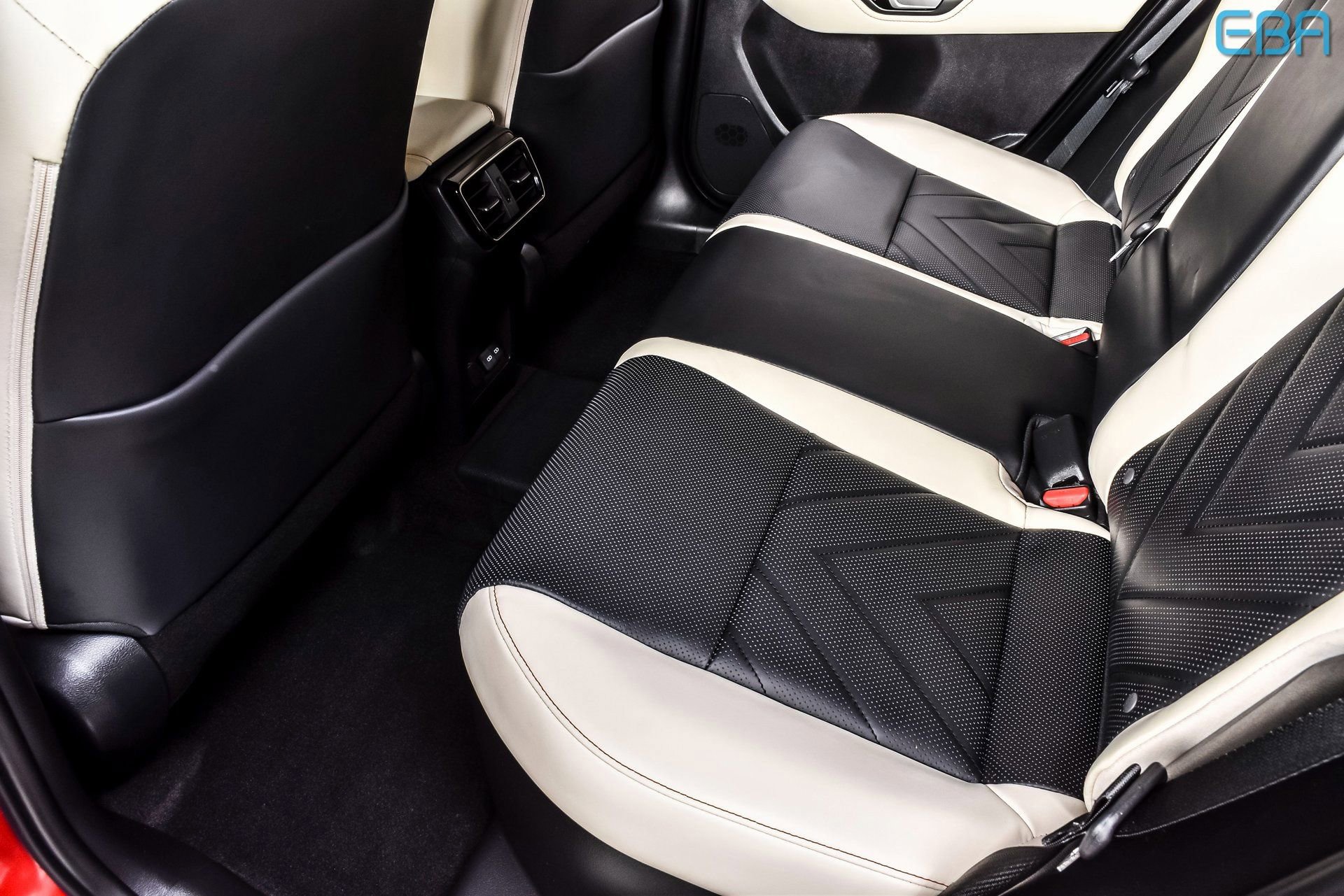 Used 2024 Lexus NX 450h+ AWD w/ Vision Package image 20