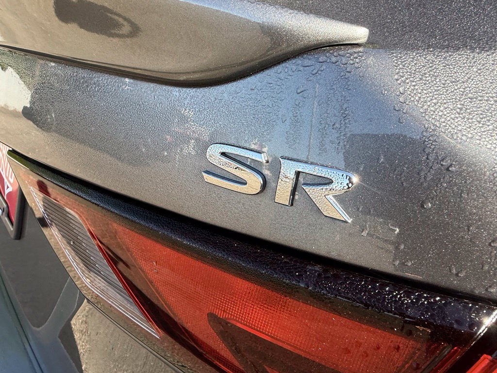 Used 2023 Nissan Sentra SR FWD image 8