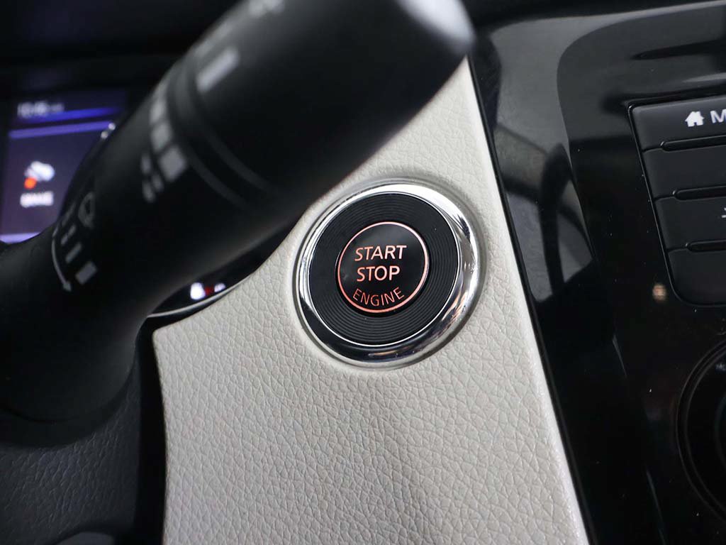 Used 2022 Nissan Rogue Sport SV w/ Technology Package AWD/4WD image 37