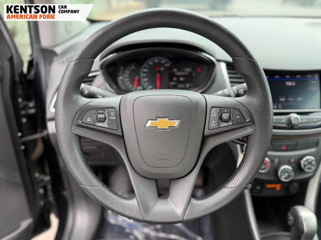 Used 2020 Chevrolet Trax LT AWD/4WD image 14