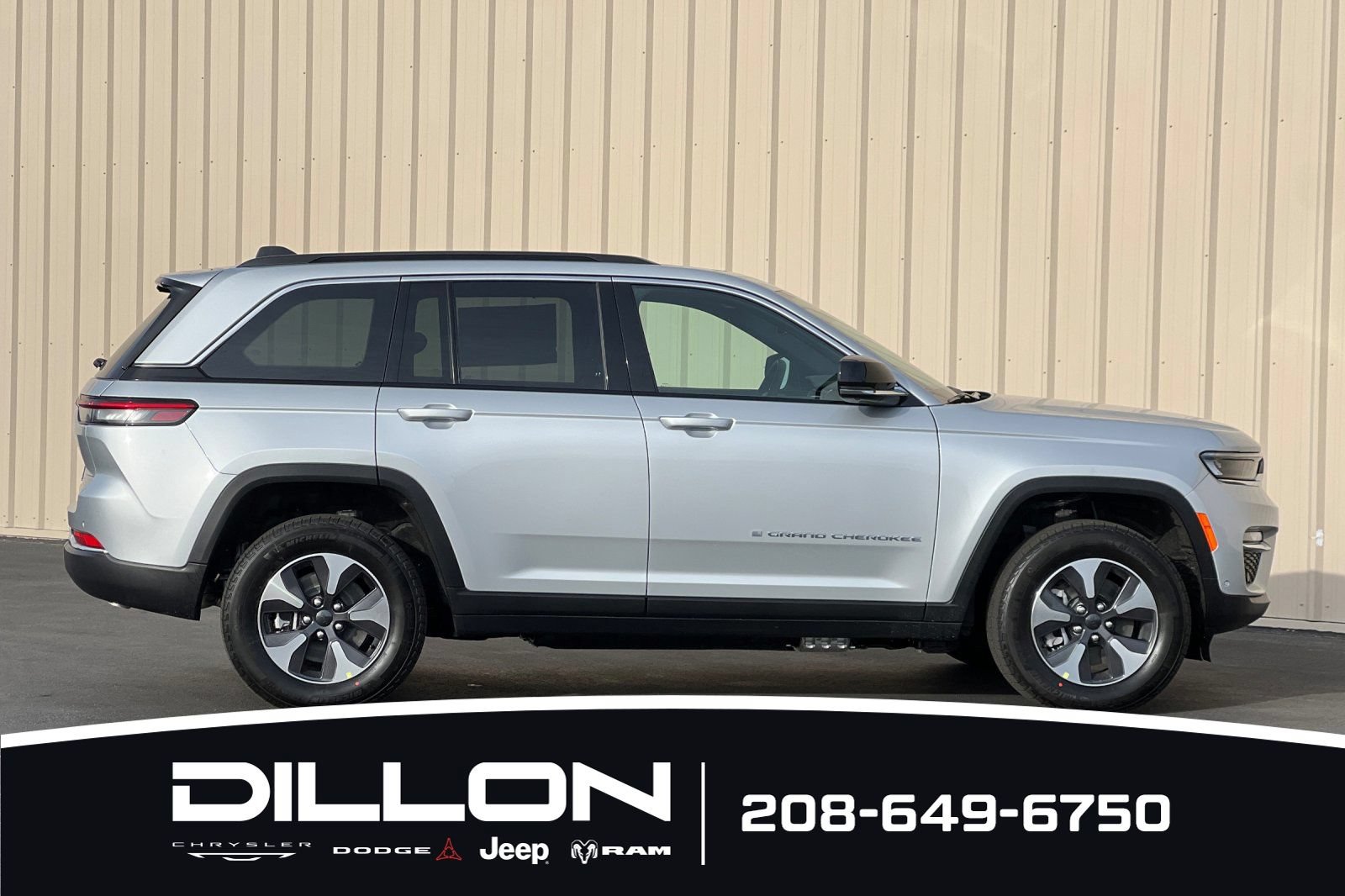 New 2024 Jeep Grand Cherokee Limited 4xe w/ Luxury Tech Group II AWD/4WD video 2
