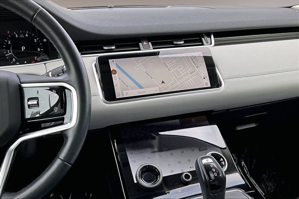 Used 2022 Land Rover Range Rover Evoque SE image 9