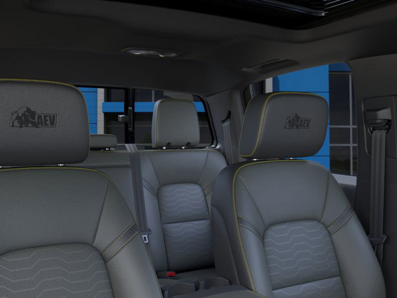 New 2024 Chevrolet Colorado ZR2 w/ ZR2 Bison Edition image 24