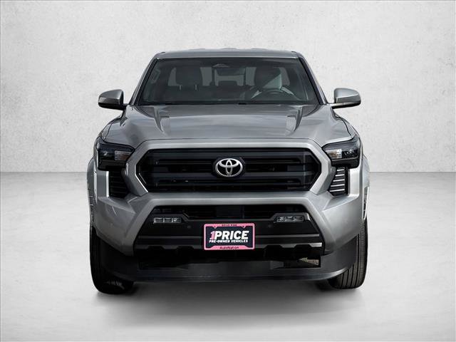Certified 2025 Toyota Tacoma SR5 AWD/4WD image 2