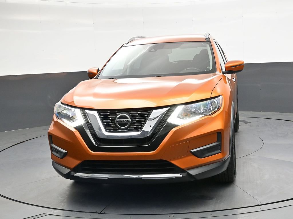 Used 2020 Nissan Rogue SV image 9