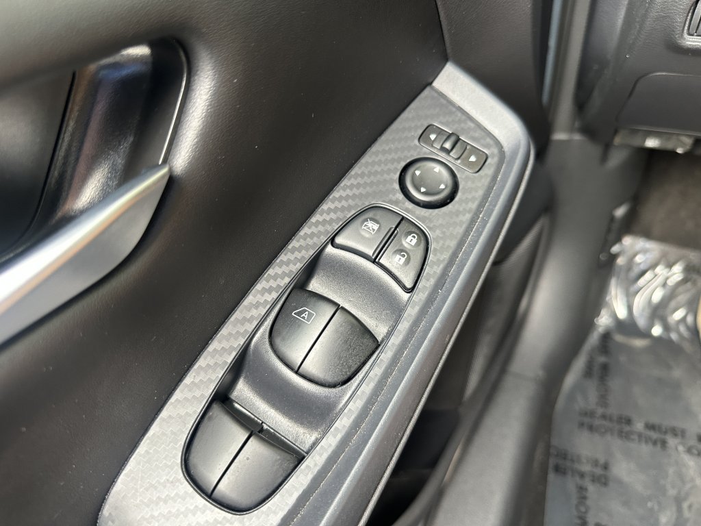 Used 2025 Nissan Sentra SV w/ Trunk Package FWD image 25
