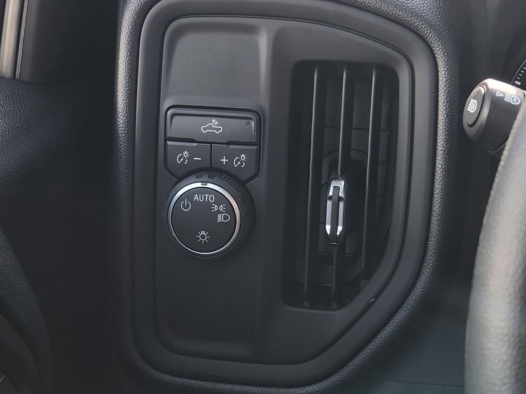 New 2026 Chevrolet Silverado 1500 W/T image 22