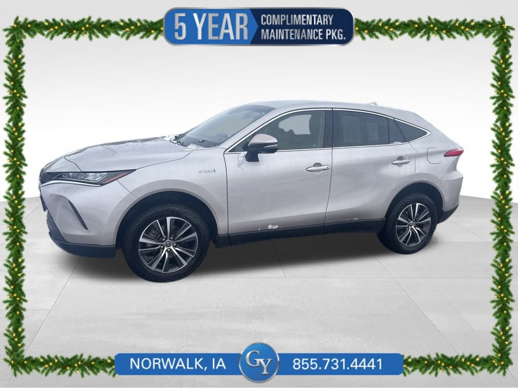 Used 2021 Toyota Venza XLE image 1