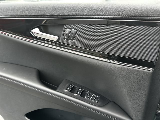 Certified 2023 Lincoln Nautilus Reserve AWD/4WD image 30