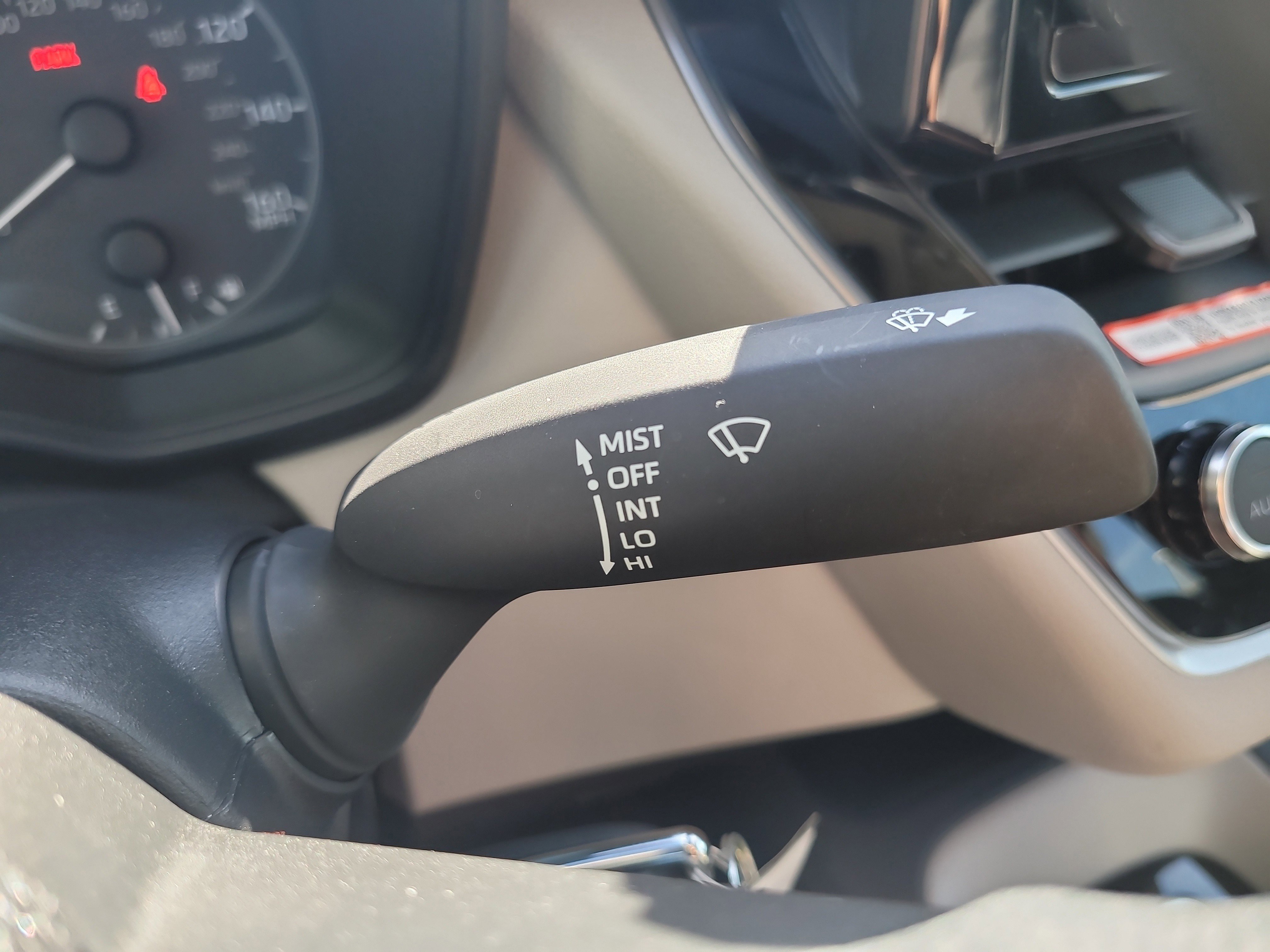 Used 2025 Toyota Corolla LE FWD image 29