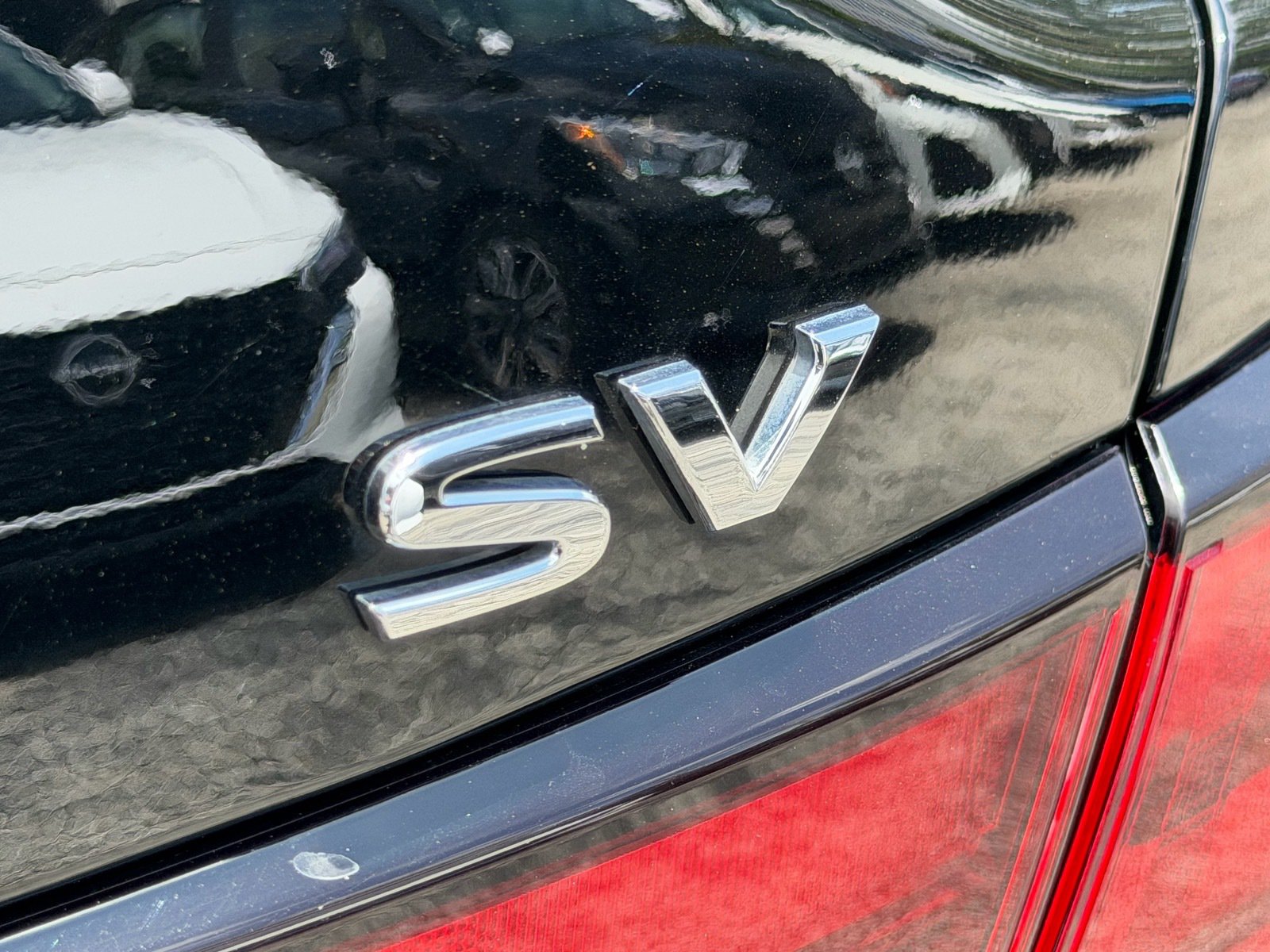 Used 2024 Nissan Sentra SV w/ All-Weather Package FWD image 17