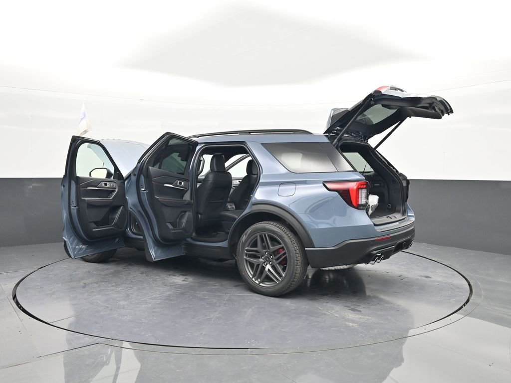 New 2026 Ford Explorer ST image 61