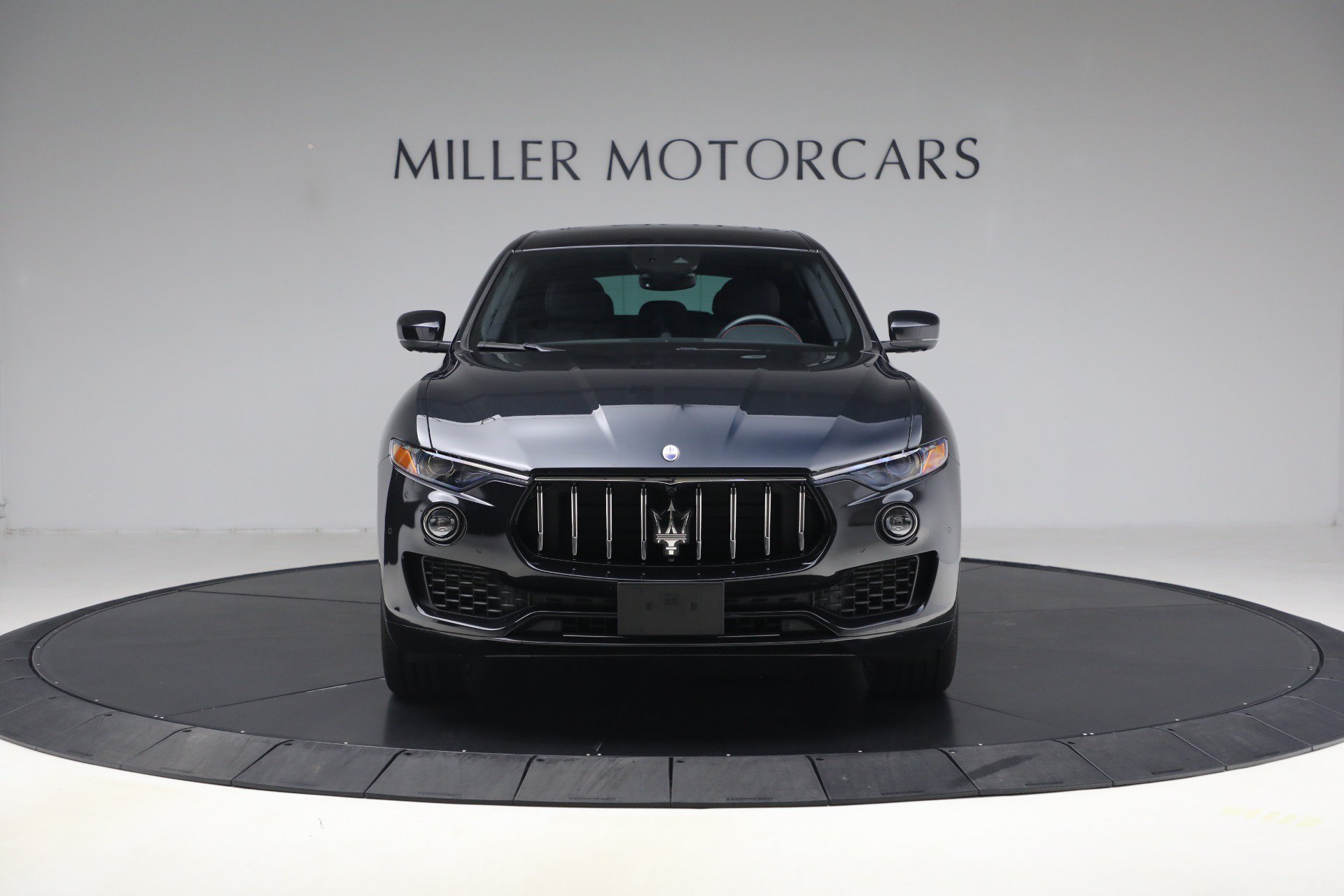 Certified 2023 Maserati Levante GT AWD/4WD image 14