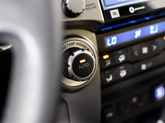 Used 2022 Toyota 4Runner Limited image 25