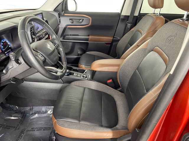 Used 2022 Ford Bronco Sport Outer Banks w/ Tech Package AWD/4WD image 2