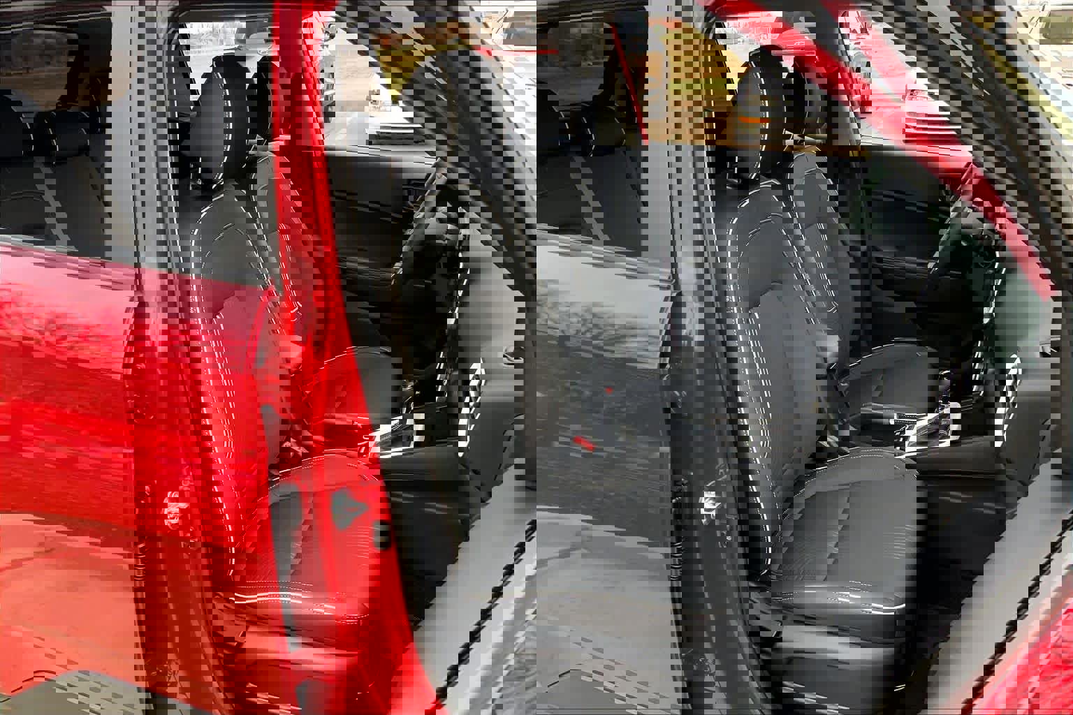 Certified 2025 Hyundai Venue Limited image 8