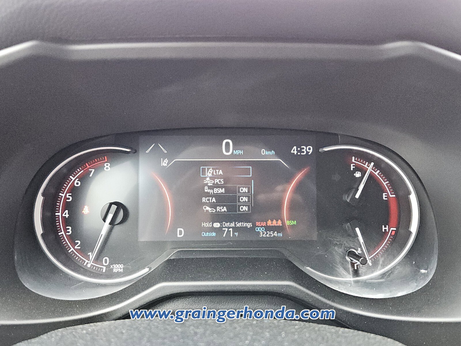 Used 2023 Toyota RAV4 XLE w/ Convenience Package image 21