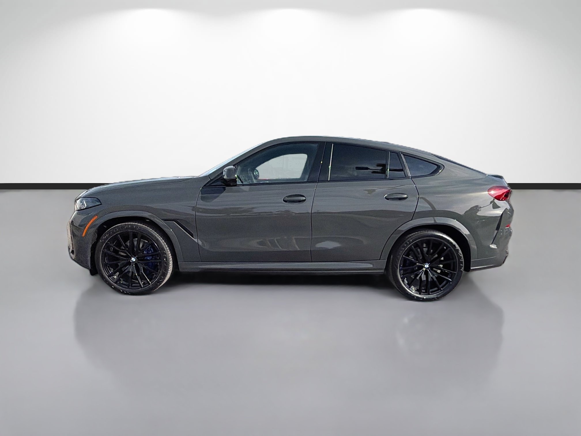 New 2027 BMW X6 xDrive40i w/ Executive Package AWD/4WD image 6
