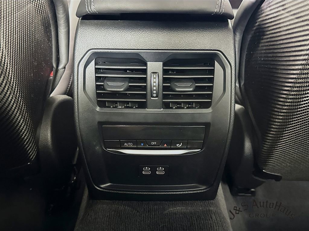 Used 2021 BMW M4 Competition w/ M Carbon Exterior Package image 31